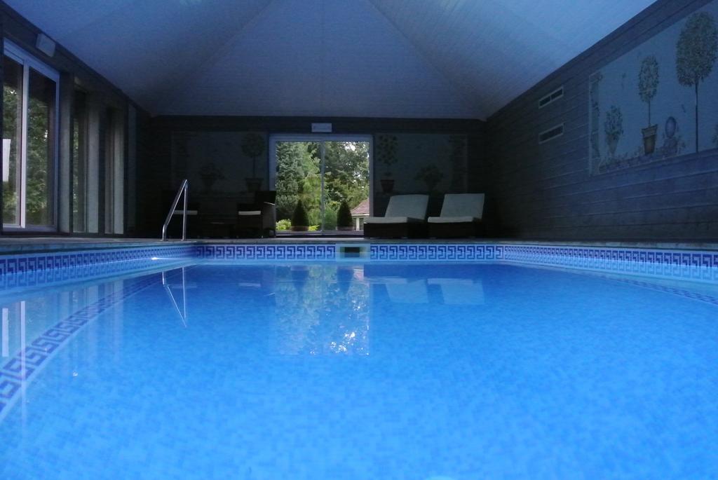 Frith Farm House Cottages Newnham  Bilik gambar